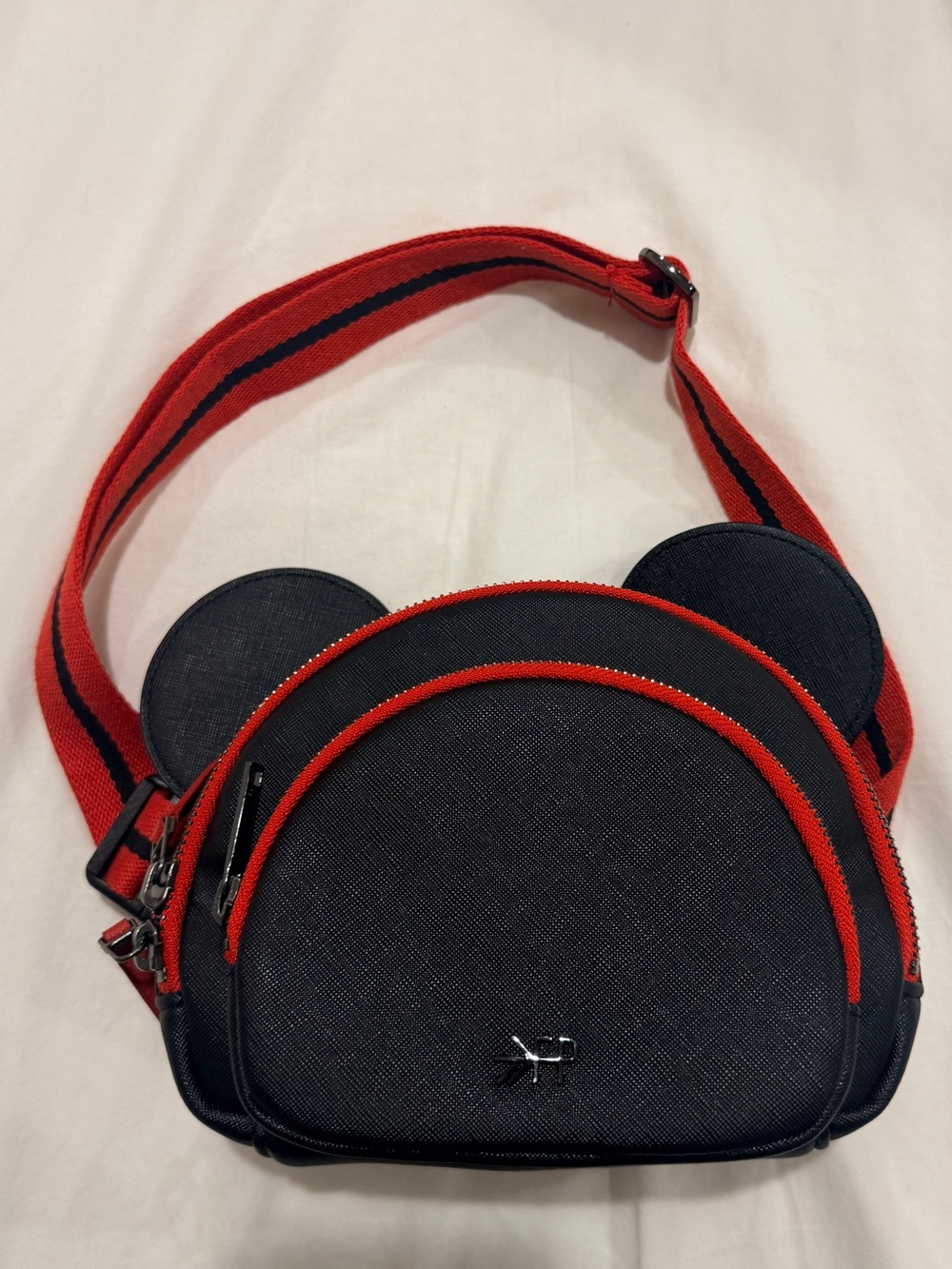 Freshly Picked Minnie Mouse cross body mini bag